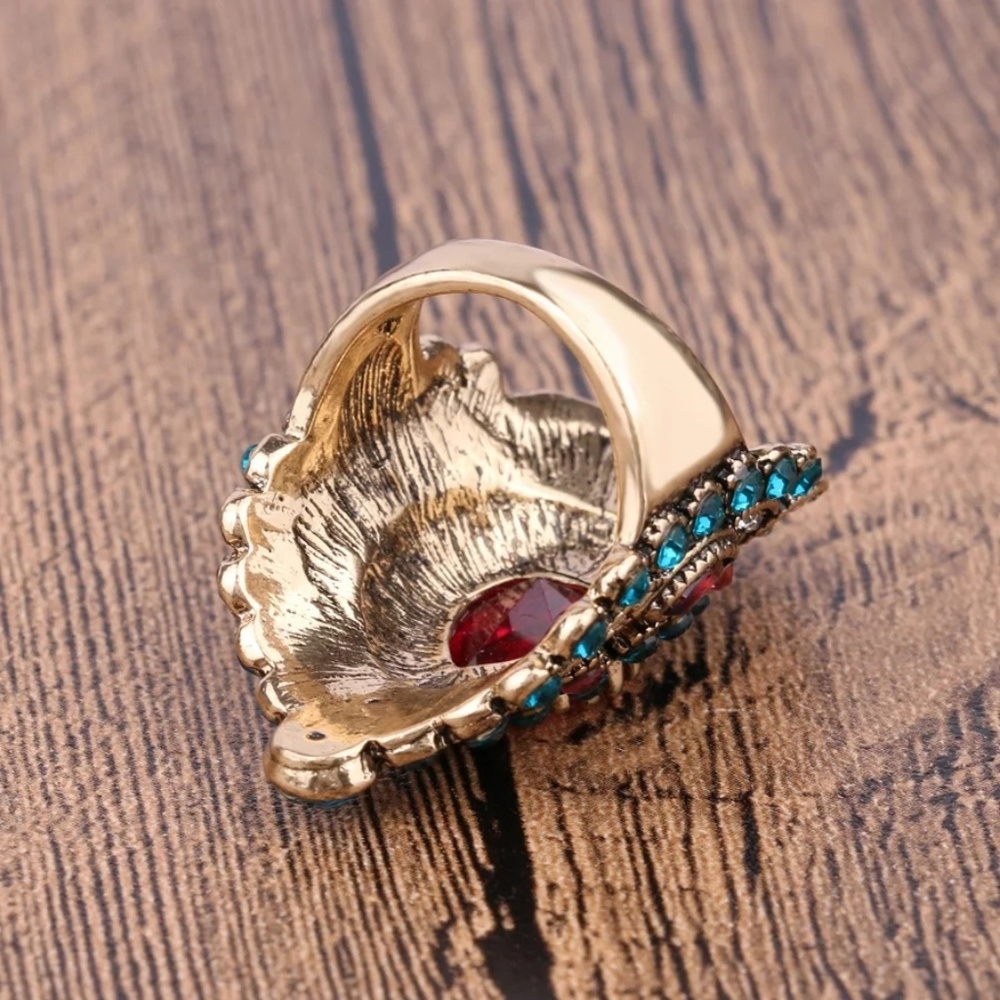 ❗ONLY 1 LEFT❗Vintage Mosaic Crystal Statement Ring - Picture 6 of 8